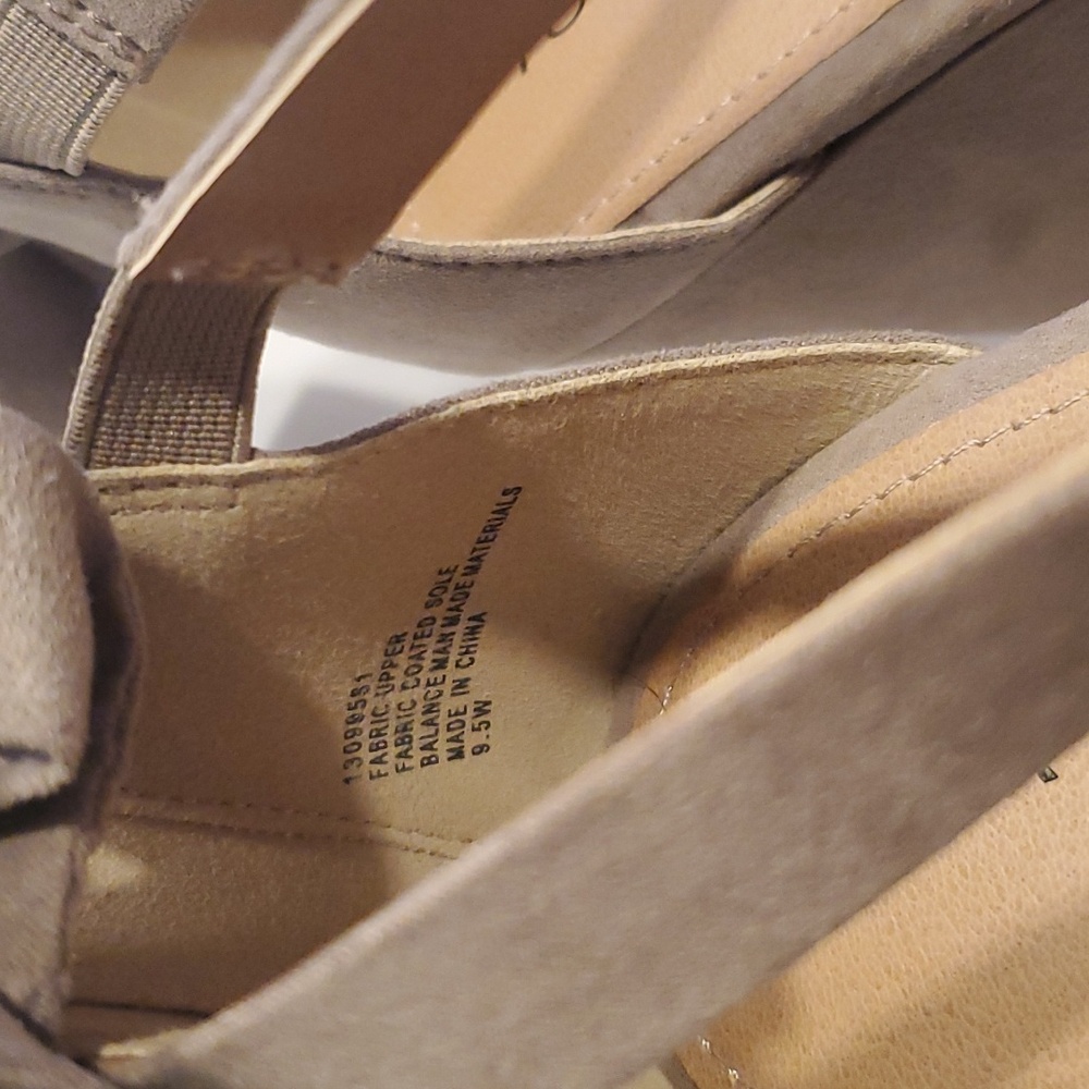 Torrid Taupe Faux Suede Ankle Wrap Wedge Sandal Size 9.5W NWT'S - Picture 7 of 12